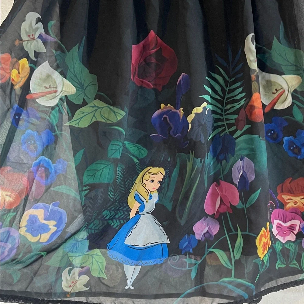 DISNEY Alice In Wonderland Flowers Border Print Chiffon Skirt Size XS - Picture 5 of 13